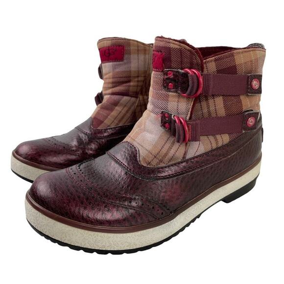 UGG Plaid Marrais Double Buckle Waterproof Lined Leather Upper Boots Womens 7 - Picture 10 of 16